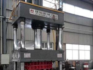 ��ѹ������