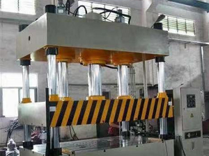 ��ѹ������